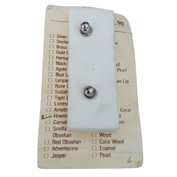 Vintage Karla Jordan Womens Earrings Studs Howlite Boho Blue Gold Tone Jewelry - Picture 4 of 4